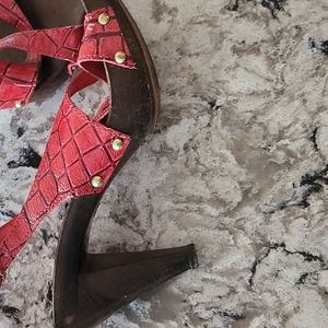 Vintage Italian Red Alligator 70s Wooden Heels